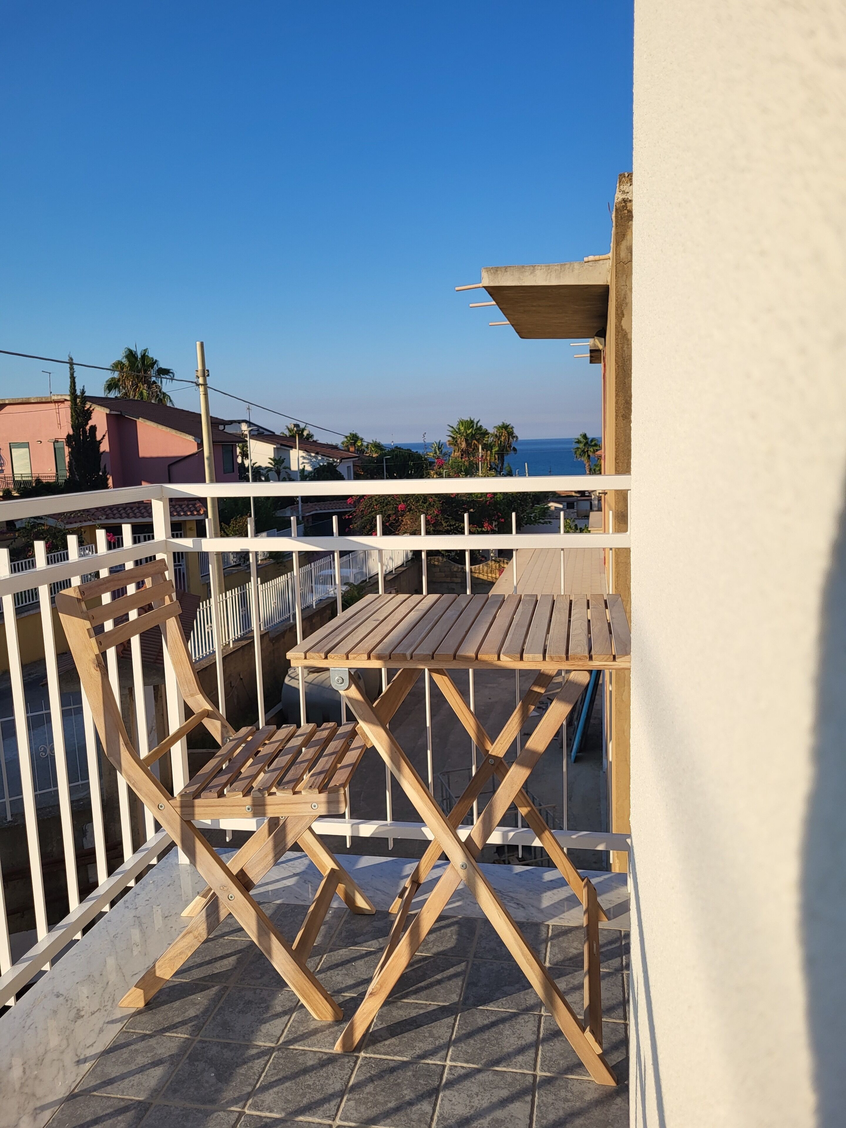 Deluxe-Vierbettzimmer | Terrasse/Patio