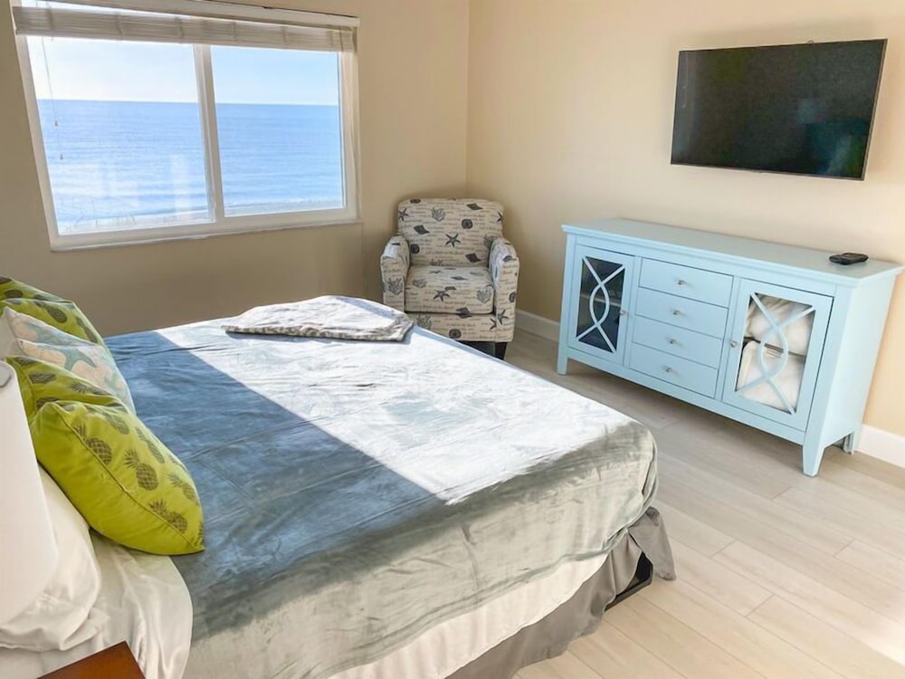 Fisherman's Cove A207Full Gulf front! Sarasota County Vrbo