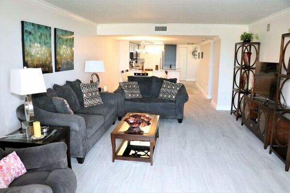 Télévision à écran plat