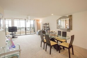Interior - Gulf and Bay Club- C503 Beautifully updated with great views! (Siesta Key)