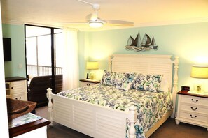 2 bedrooms, desk, free WiFi, bed sheets - Gulf and Bay Club- D209 (Siesta Key)
