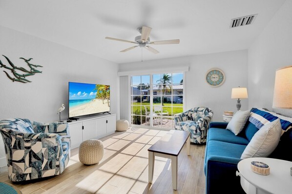 TV - Jamaica Royale 021 Nice unit, close to the pool! (Siesta Key)