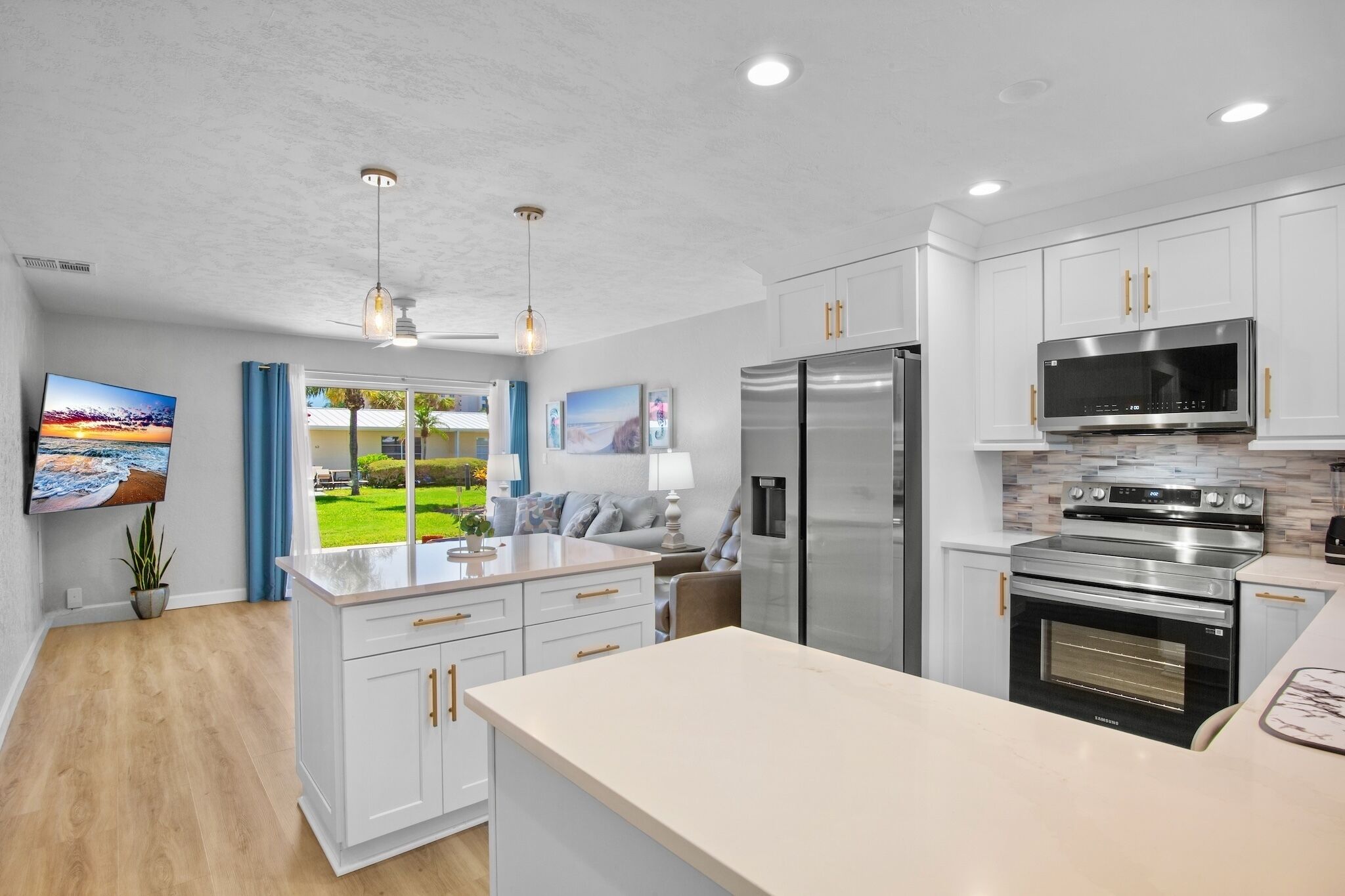 Refrigerador, horno, parrilla de estufa y lavavajillas 