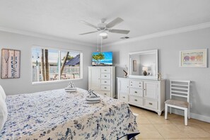 1 chambre, fer et planche à repasser, accès au Wi-Fi (inclus)