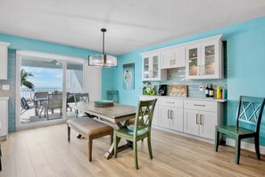 Dining - Jamaica Royale 303 Tower views! (Siesta Key)