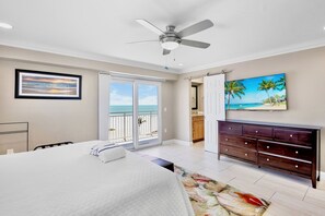 2 bedrooms, iron/ironing board, internet, bed sheets