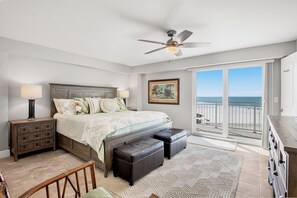 2 bedrooms, iron/ironing board, free WiFi, bed sheets - Experience the Best of Siesta Key at Jamaica Royale 702 with Gulf Views! (Siesta Key)