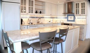 Fridge, dishwasher, coffee/tea maker, toaster