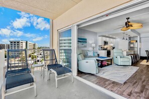 Terrace/patio - Jamaica Royale T53 Great updates and views! (Siesta Key)