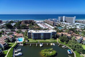 Enjoy ocean views from your room, with access to a marina and boat services.
