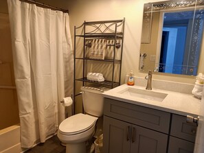 Hair dryer, towels - Next to the Beach - Our House at the Beach W-103 (Siesta Key)