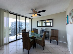 Dining - Our House at the Beach W-503 Quiet and Tranquil (Siesta Key)