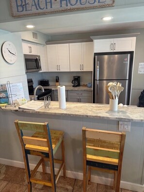 Fridge, coffee/tea maker, cookware/dishes/utensils - Siesta Beach House #210 Updated Unit Steps from the Beach (Siesta Key)