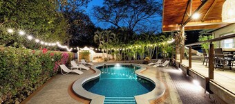 NEW LISTING! The gated community of Graceland is just a few minutes walking distance to the beach with nature all around.