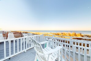 Property grounds - Grand oceanfront home with multiple decks, beach access, W/D & AC (Ocean City)