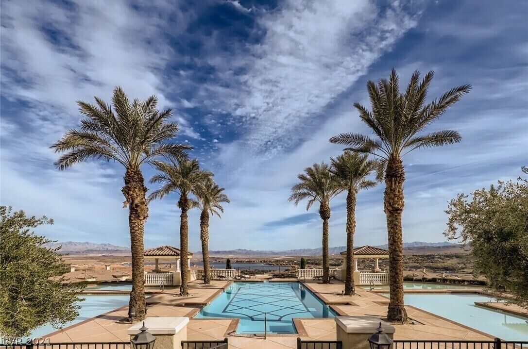 Outdoor pool, a heated pool, pool loungers