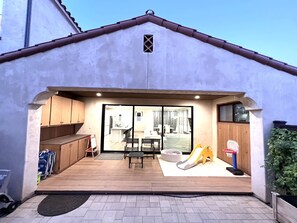 Exterior - Luxury Home with Community Pool Spa 5 Mins to UCSB (Santa Barbara)