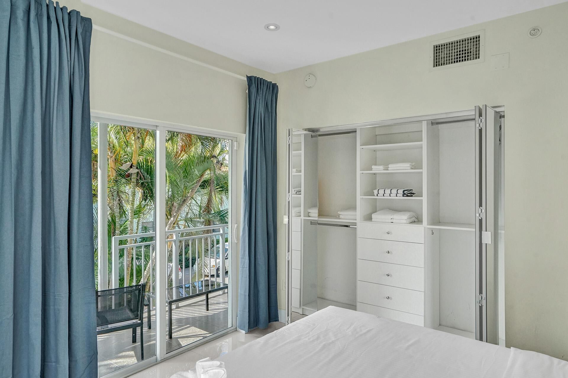 2 habitaciones, wifi y ropa de cama 