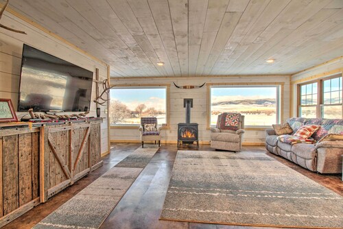 Rural White Sulphur Springs Getaway w/ Deck!