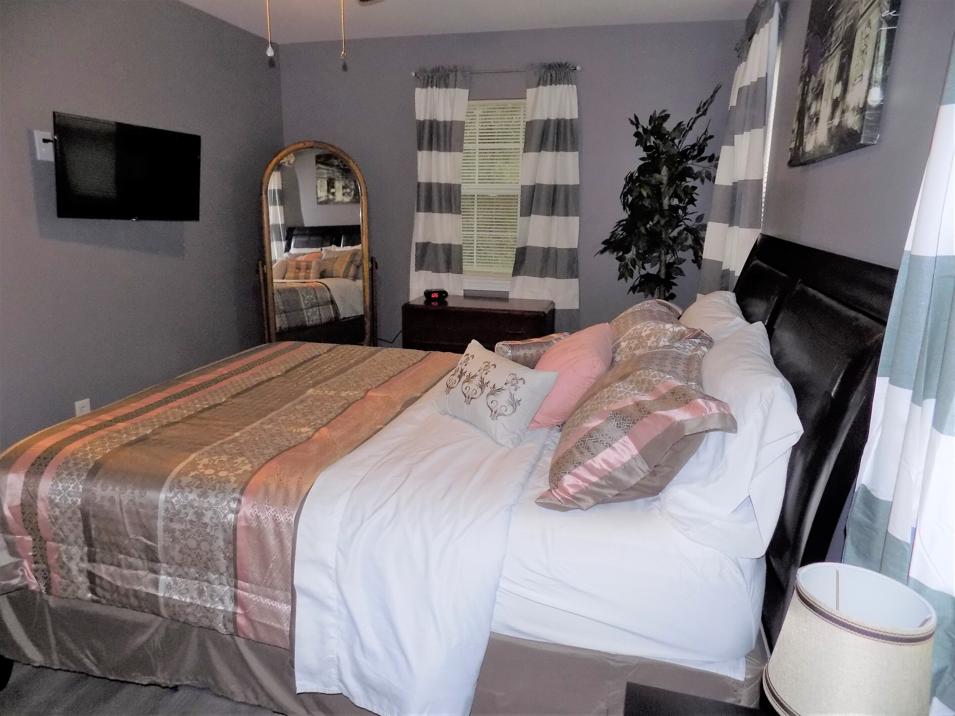 1 soverom, strykejern/-brett, wi-fi (inkludert) og sengetøy