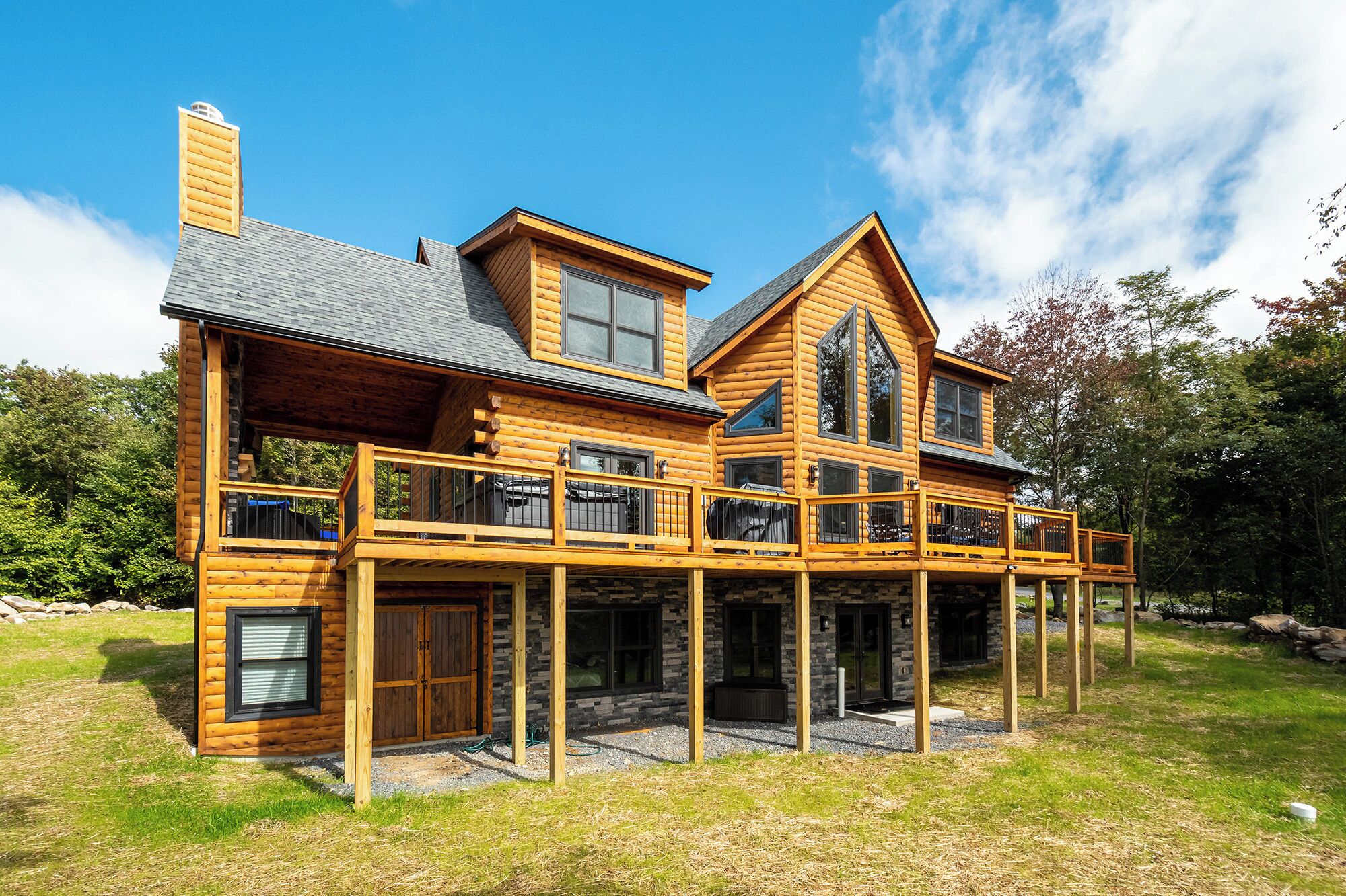 하우스 (5 Bedrooms) | 외관