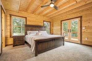 House (5 Bedrooms) | Property amenity - Sunshine Chalet by Taylor Made Deep Creek (McHenry)
