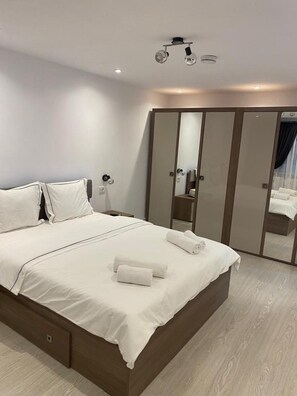 Departamento, varias camas | 4 habitaciones, wifi gratis y ropa de cama