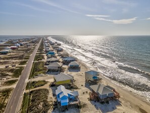 House, 4 Bedrooms | Beach | On the beach