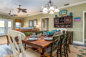 Dining - Blue Sky Breeze - 102 Tampico 4 Bedroom Home by RedAwning (Dauphin Island)