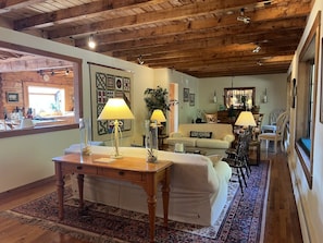 电视、立体声音响