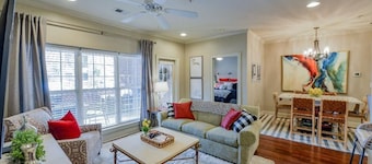 2 Bedrooms, 2 Baths, Sleeps 6 - RTR and Welcome to The Red Elephant