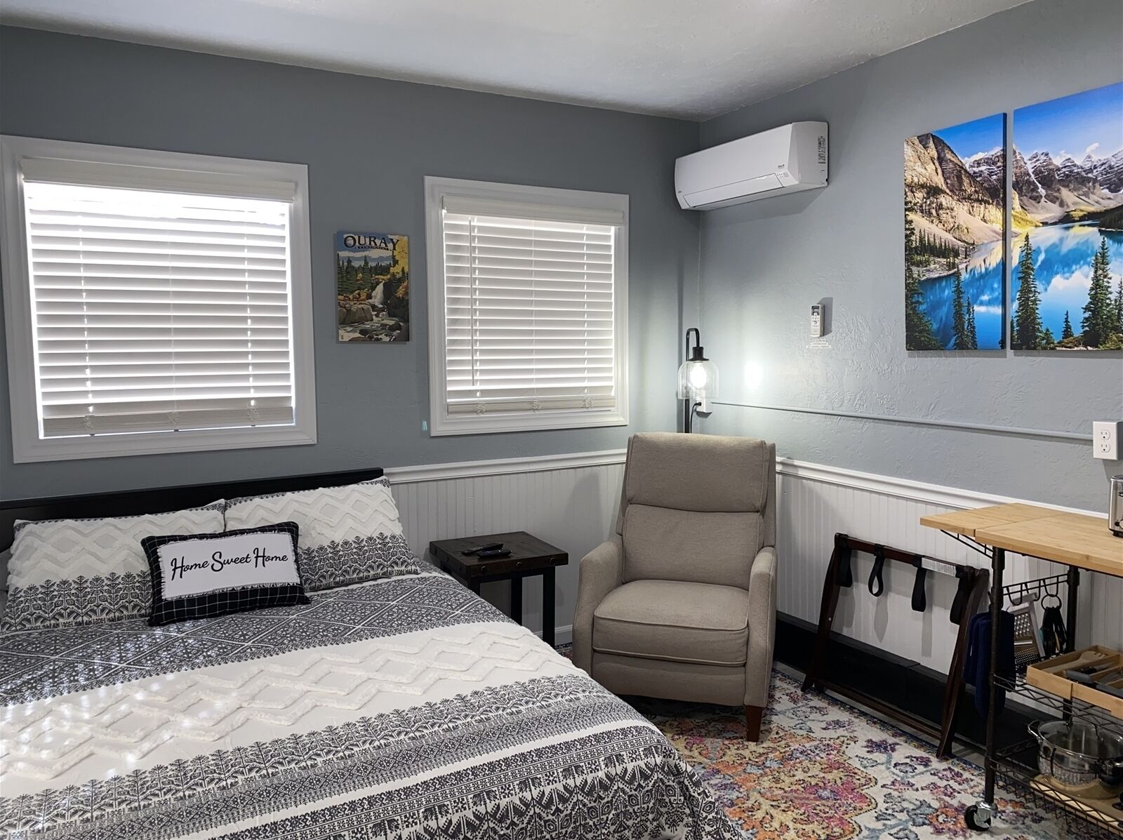 1 bedroom, iron/ironing board, internet, bed sheets