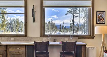 Cozy Fraser Cabin w/ Views & Moose Sightings!