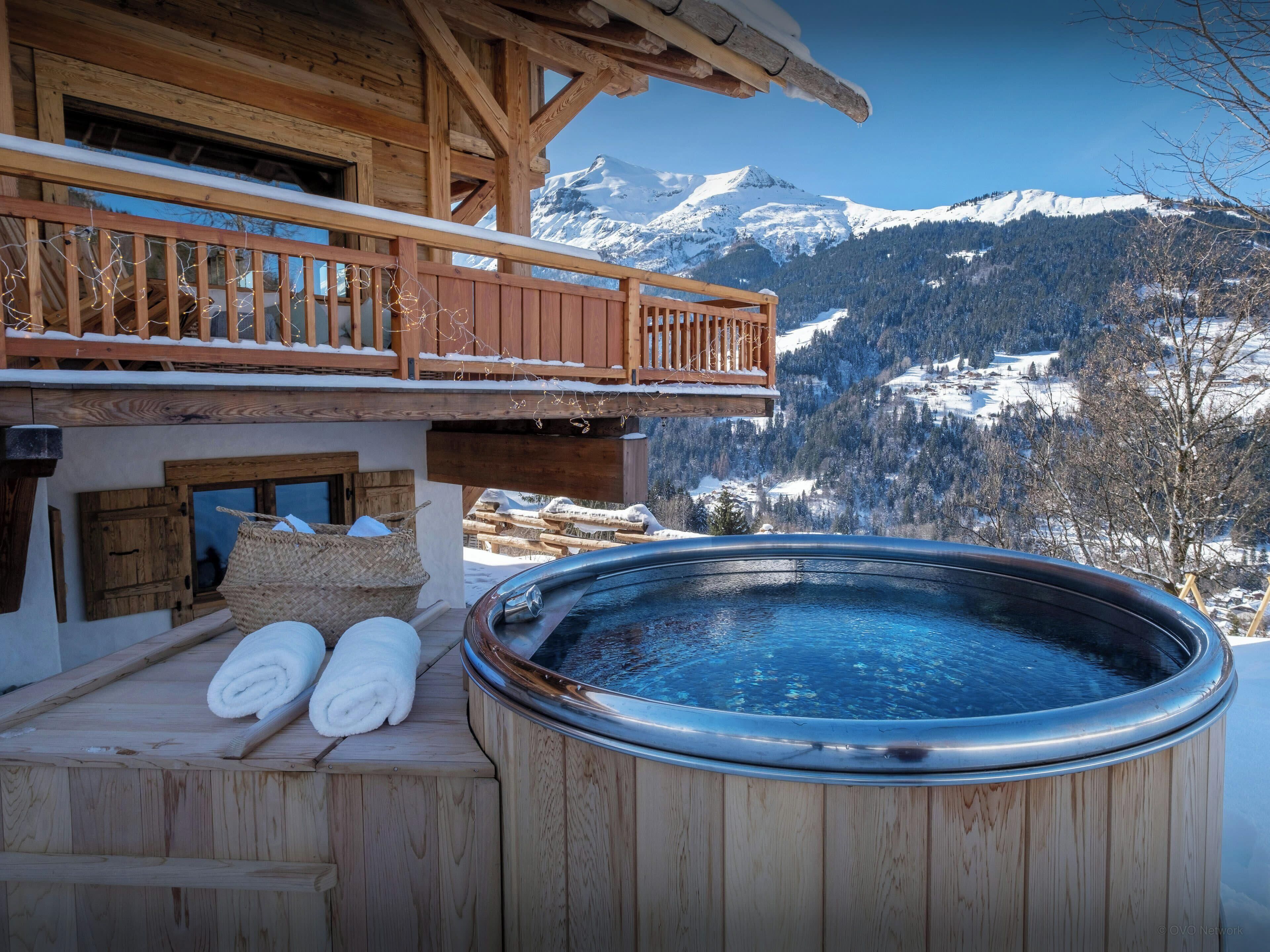 Bain à remous extérieur