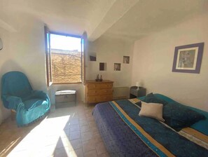 2 chambres, draps fournis