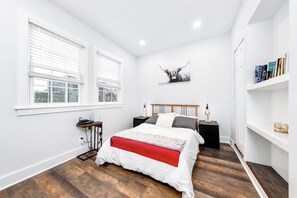 2 habitaciones, tabla de planchar con plancha y wifi gratis