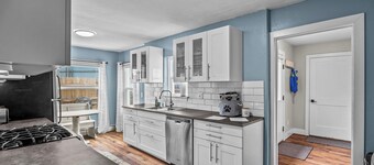 Pet & Family Friendly Downtown Montrose-20 Minutes to Black Canyon National Park