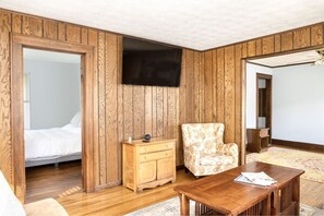 4 Schlafzimmer, Bügeleisen/Bügelbrett, kostenloses WLAN, Bettwäsche