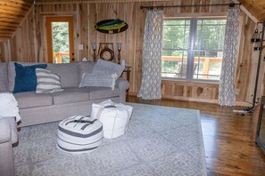 Smart-TV, peis, strømmetjenester og kontorer