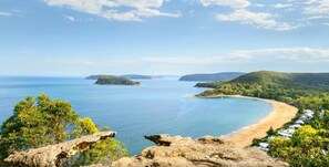 Beach nearby - Water-Front Wonder Near Woy Woy (Horsfield Bay)