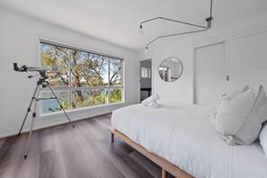 2 bedrooms, iron/ironing board, travel crib, WiFi