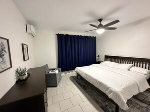 4 bedrooms, desk, iron/ironing board, travel cot