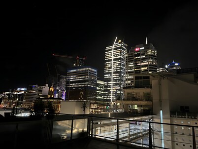 Prince Wharf: Harbour & Skytower View Suite with Balcony