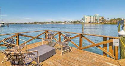 Top floor beach condo with gulf & inter-coastal views!