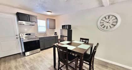 Luxury Apartment Suite 5
