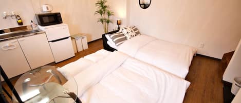1 bedroom, desk, free WiFi