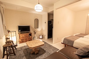 1 chambre, bureau, Wi-Fi gratuit, draps fournis