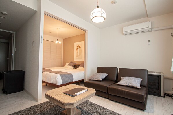 1 غرفة نوم ومكتب وواي فاي مجانًا وملاءات أسرّة