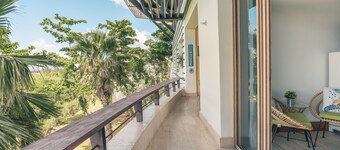 1BR-APT with golf course view in  Casa de Campo