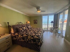 3 habitaciones y ropa de cama